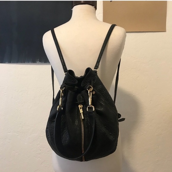 elizabeth and james bucket bag